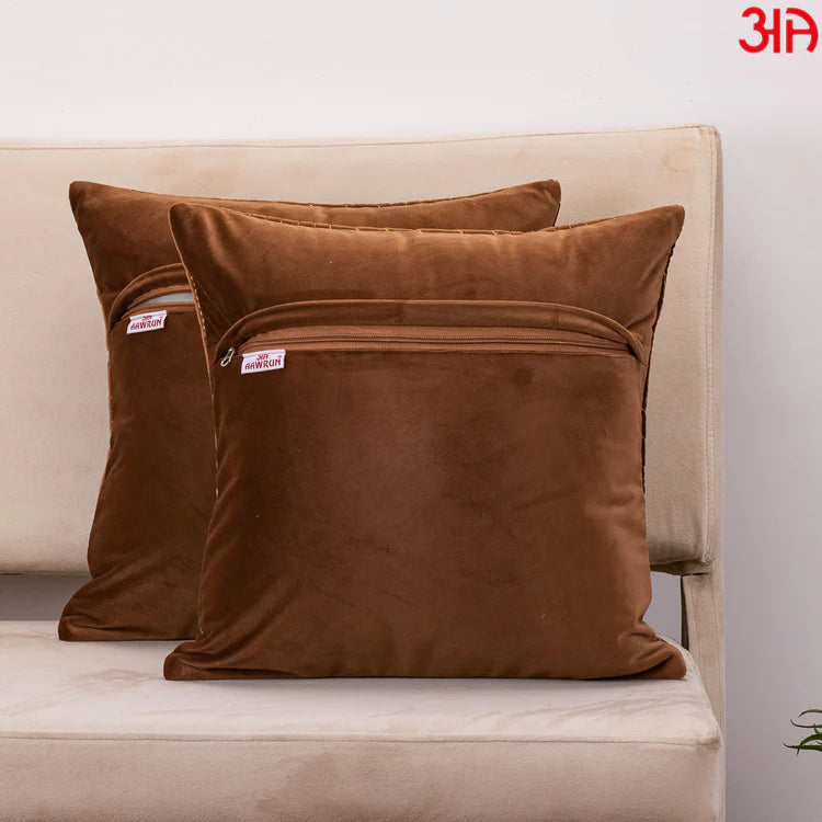 Vapour Pattern Zari Velvet Cushion Cover