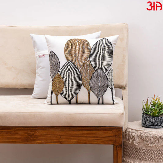 Exclusive Colorful Leaf Print Cushion Cover